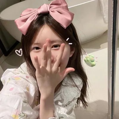 女仆们海报